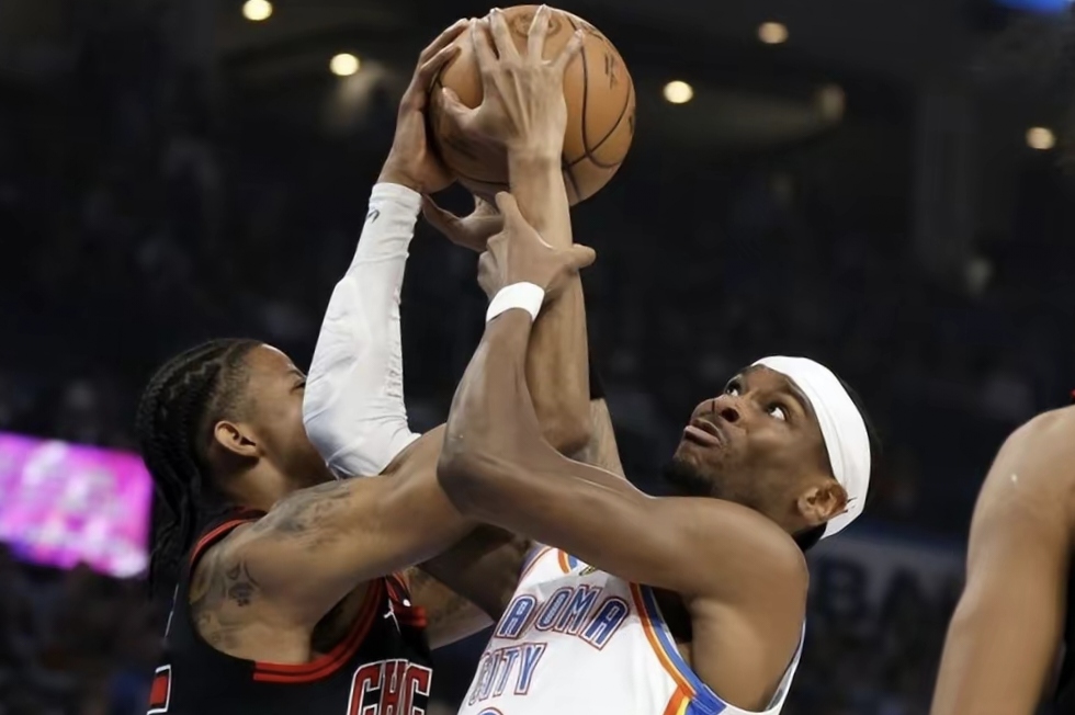 雷霆翻盘公牛,布拉德利统治全场的简单介绍 雷霆翻盘公牛,布拉德利统治全场的简单介绍