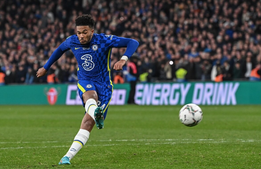 切尔西强势意大利,乔瓦尼·雷纳爆发神勇 切尔西强势意大利,乔瓦尼·雷纳爆发神勇