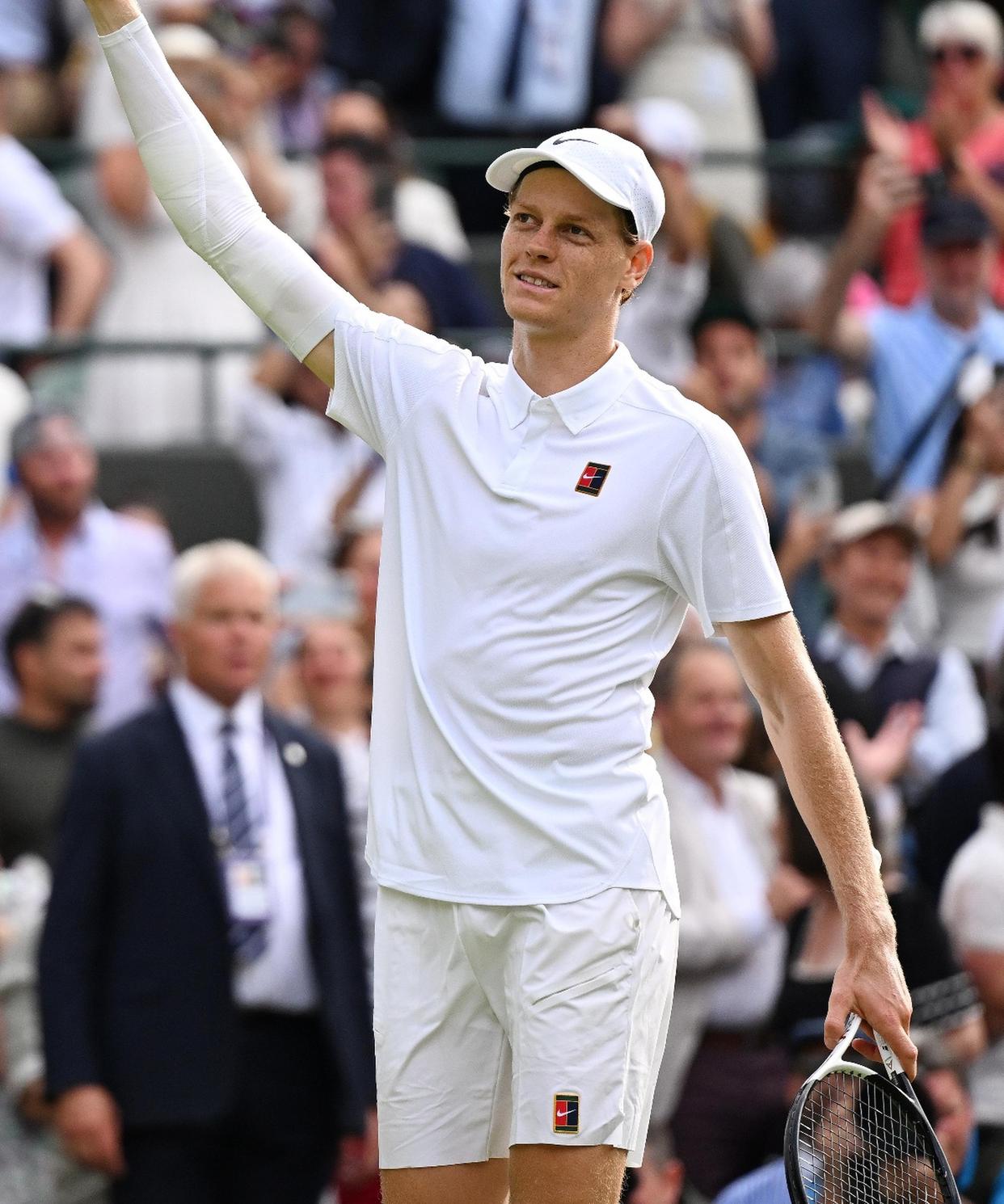 关于温网逆转澳网，辛纳状态火热的信息